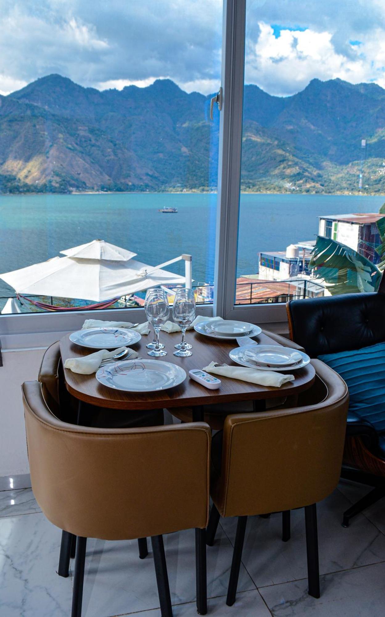 Luxury Atitlan Suites San Pedro La Laguna Exterior photo